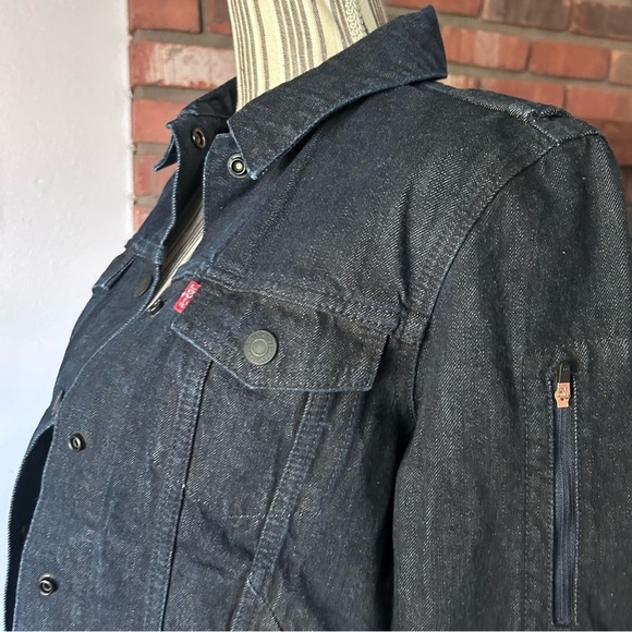 Levis Commuter x Jacquard by Google Trucker Denim Jean Jacket Dark Wash Sz XS - Picture 5 of 12